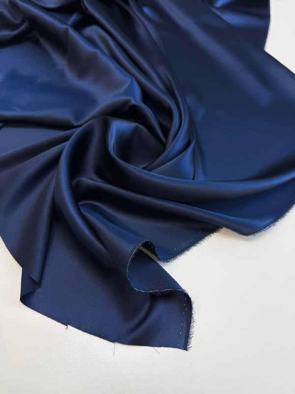 Натуральный атласный шёлк от Max Mara, арт. 7041