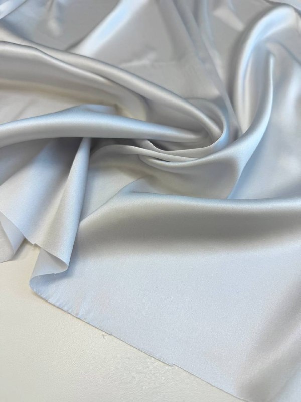 Натуральный атласный шёлк от Max Mara, арт. 7038