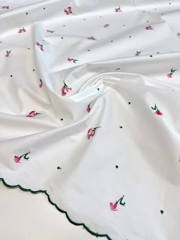 Хлопок с вышивкой от Dior, арт. 7117