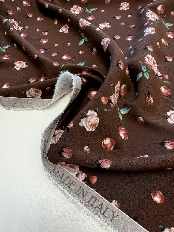 Натуральный атласный шёлк от Dior, арт. 6918