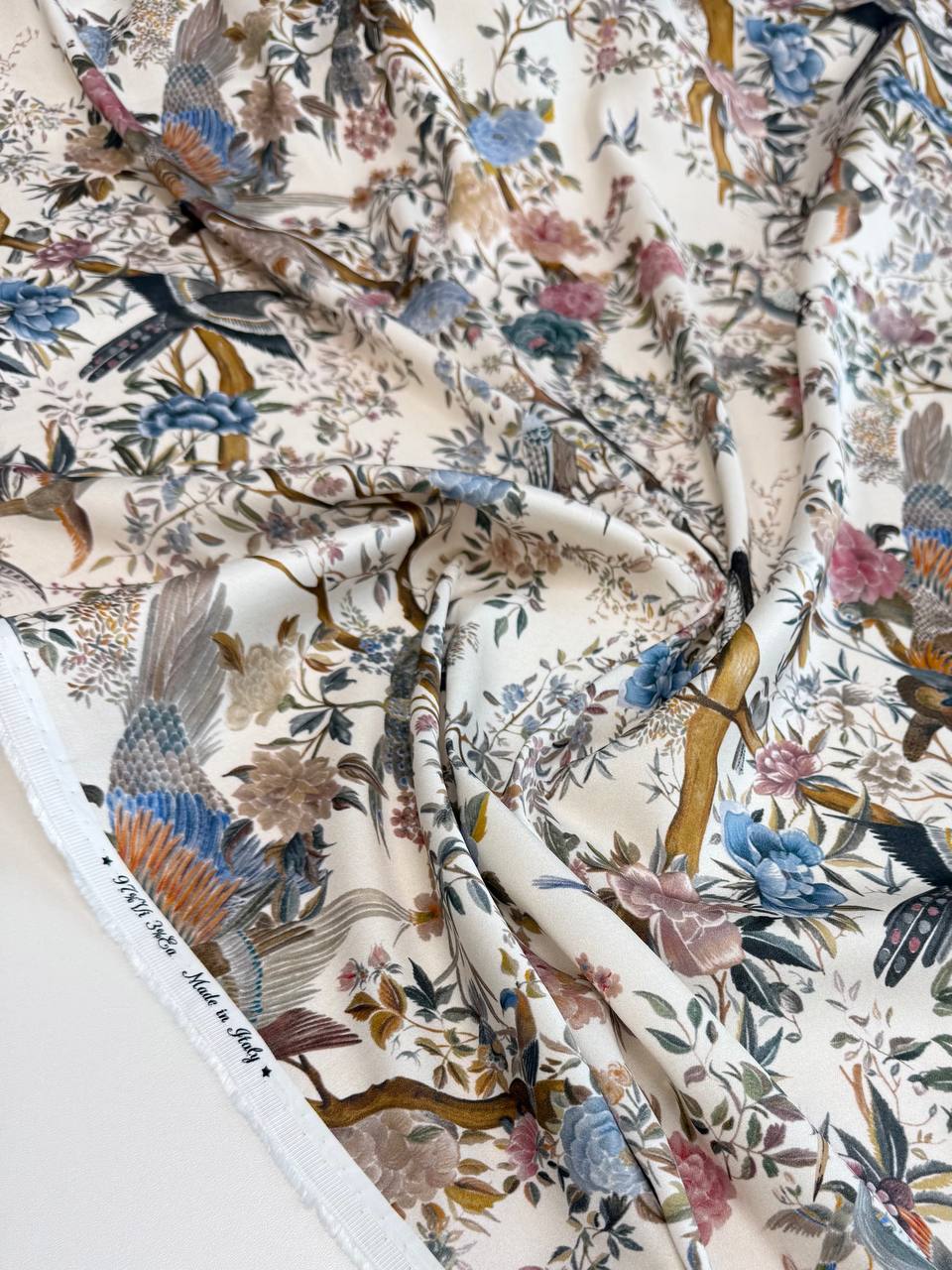 Вискоза атласная от Dior, арт. 7264